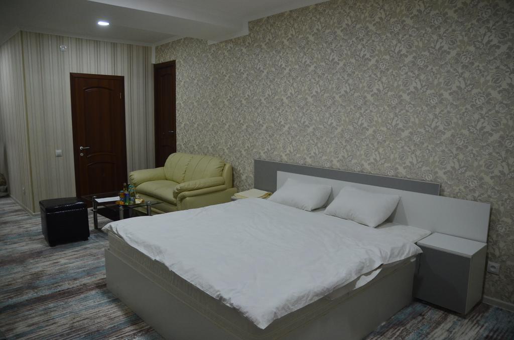 Dream Hotel Chişinǎu Buitenkant foto